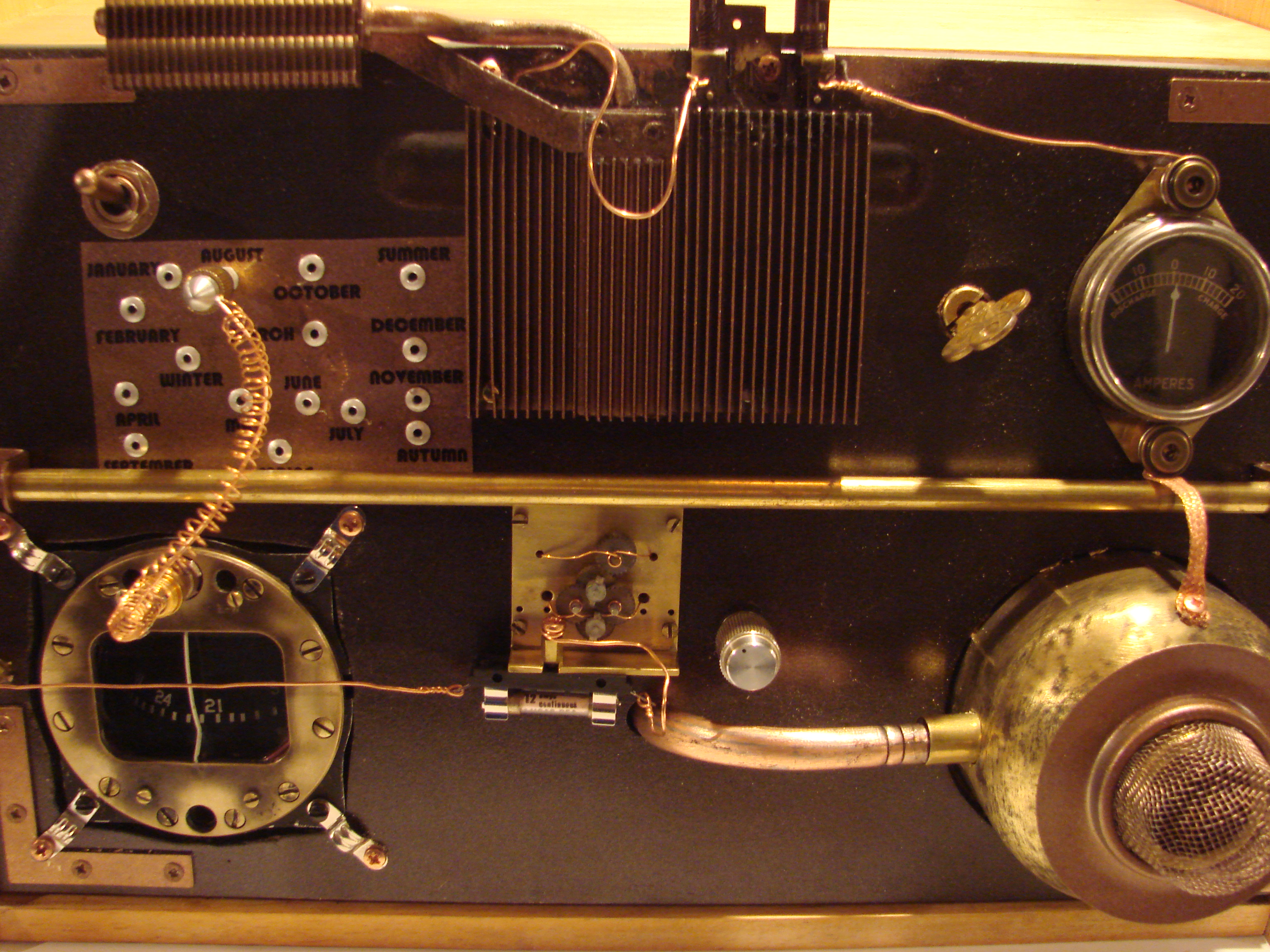STEAMPUNK TIME MACHINE 019.JPG