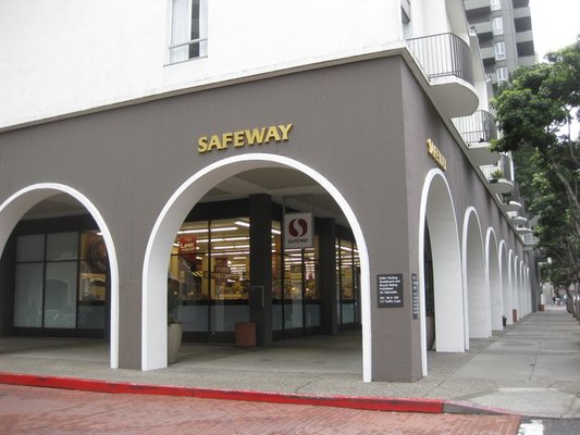 Safeway.jpg