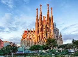 Sagrada familia.jpg