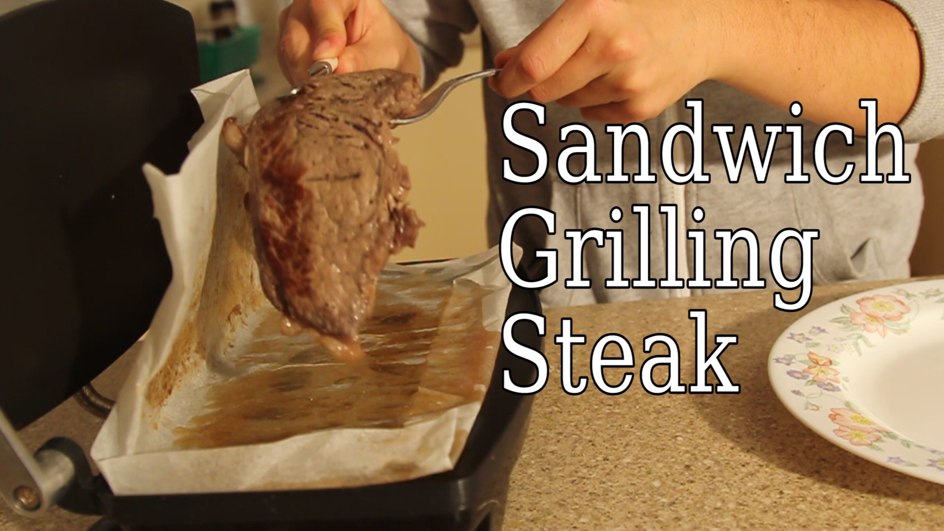 Sandwich Grilling Steak.jpg