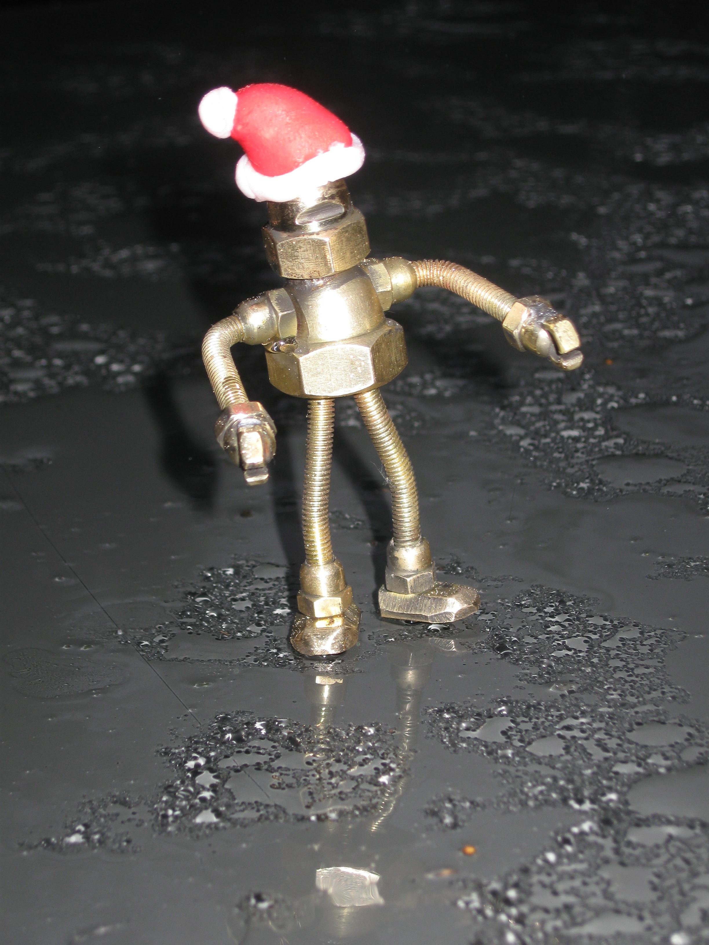 Santas Little Robot Helper 17.JPG