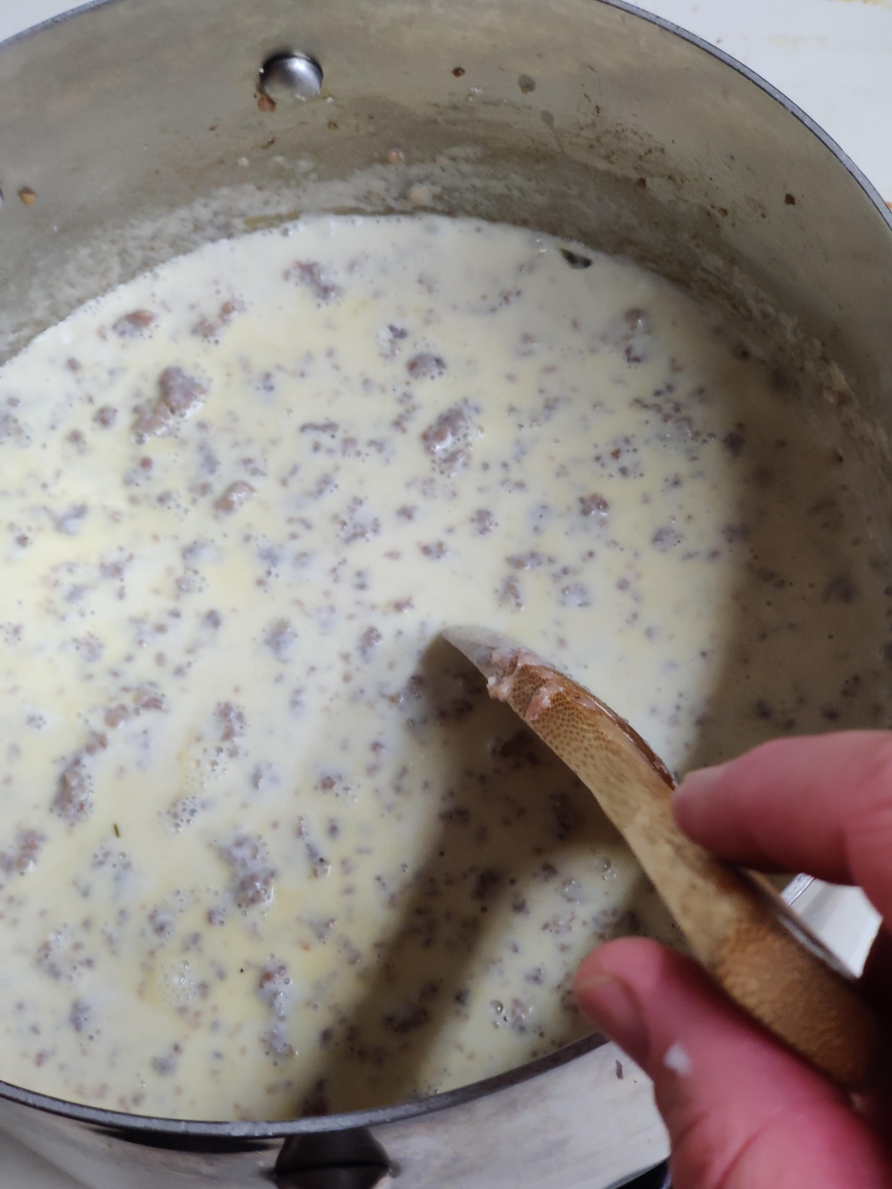 Sausage Gravy - Step 5.jpg