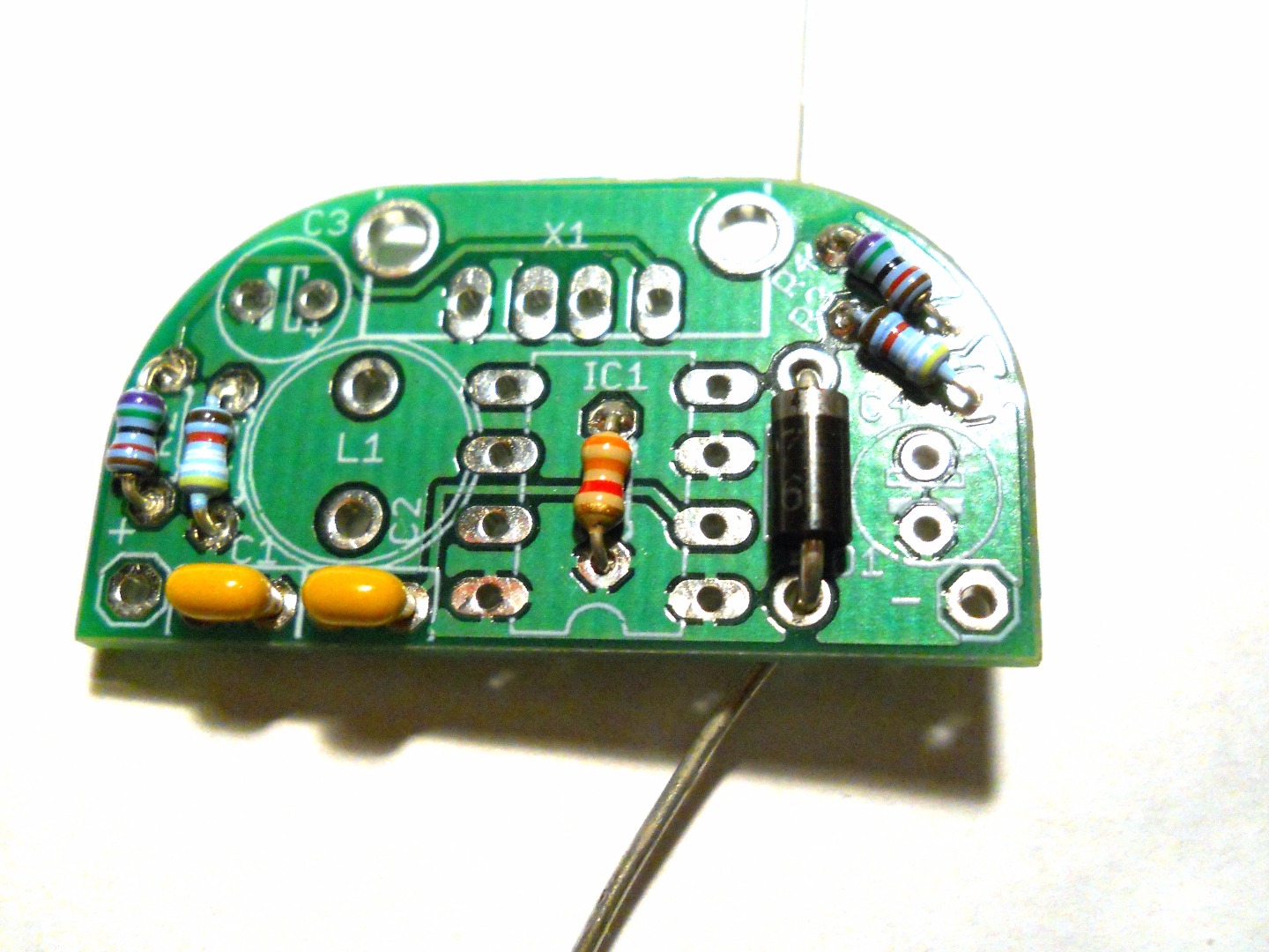 Schottky Diode top.jpg