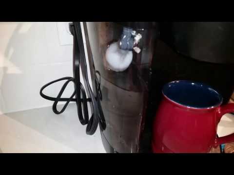 Self refilling keurig / water reservoir