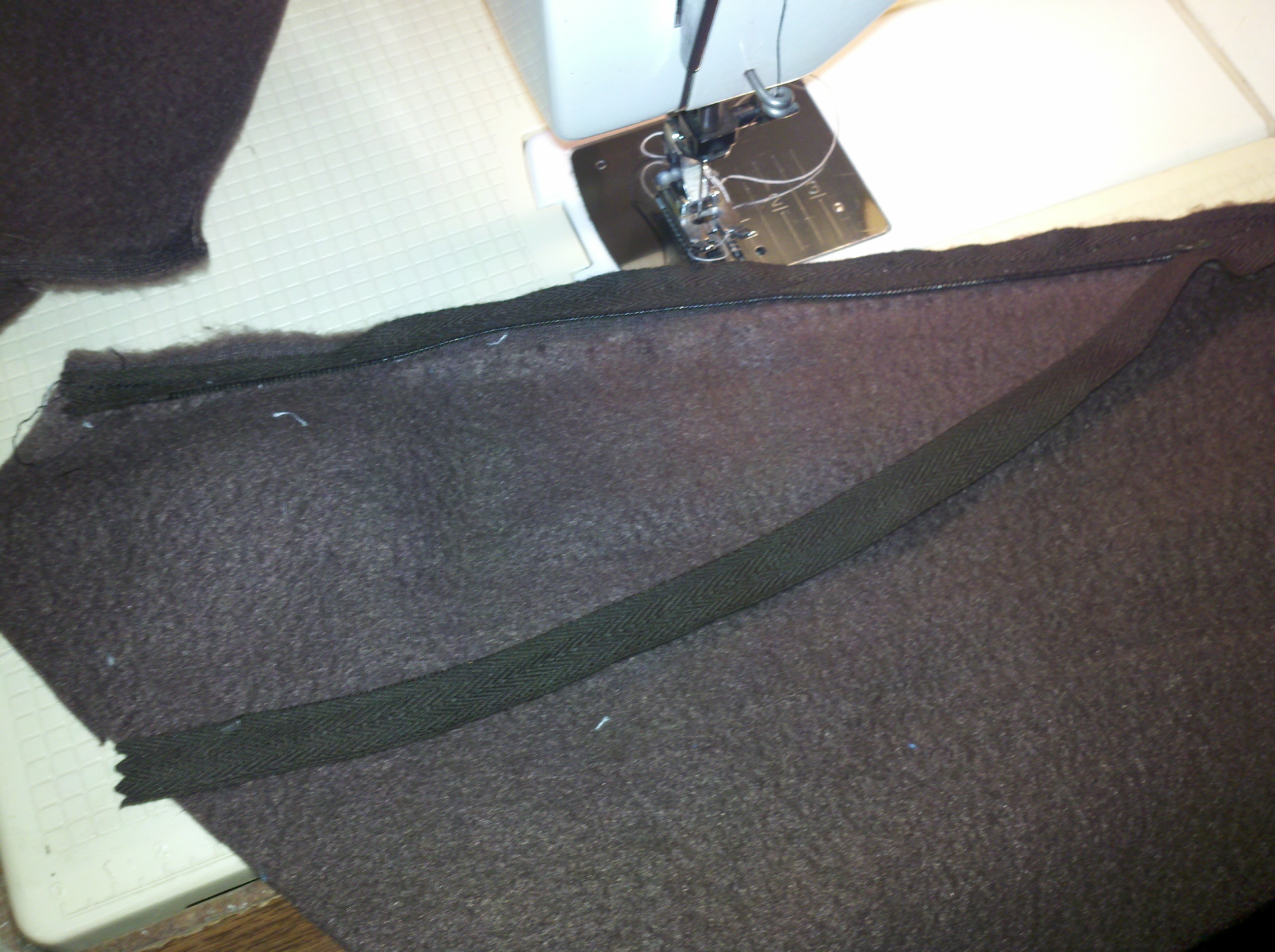 Sew first side zipper.jpg