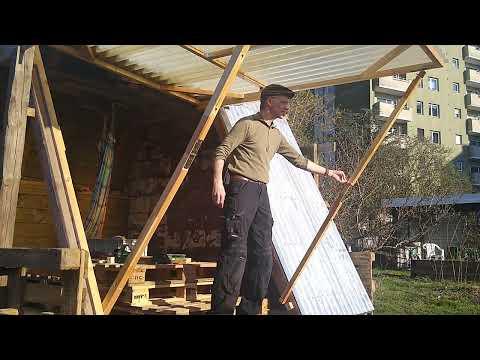 Shed 36.2 - Swing up roof closing