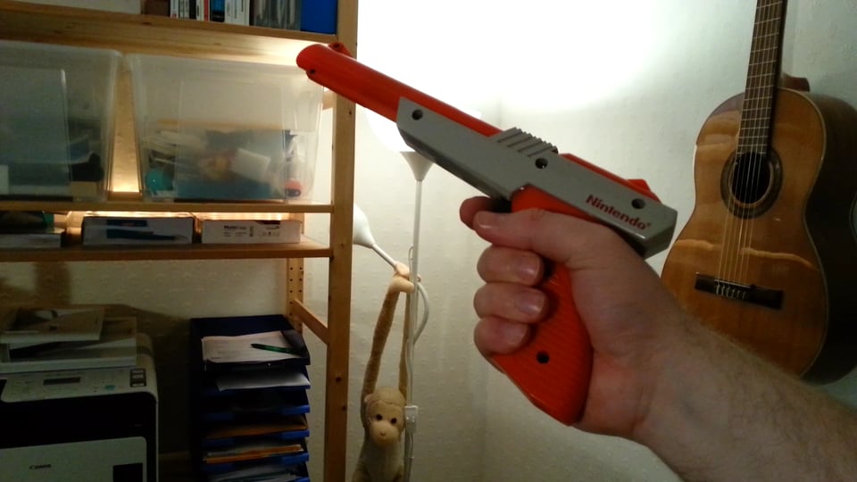 Shoot the lights with a NES Zapper (Instructables)