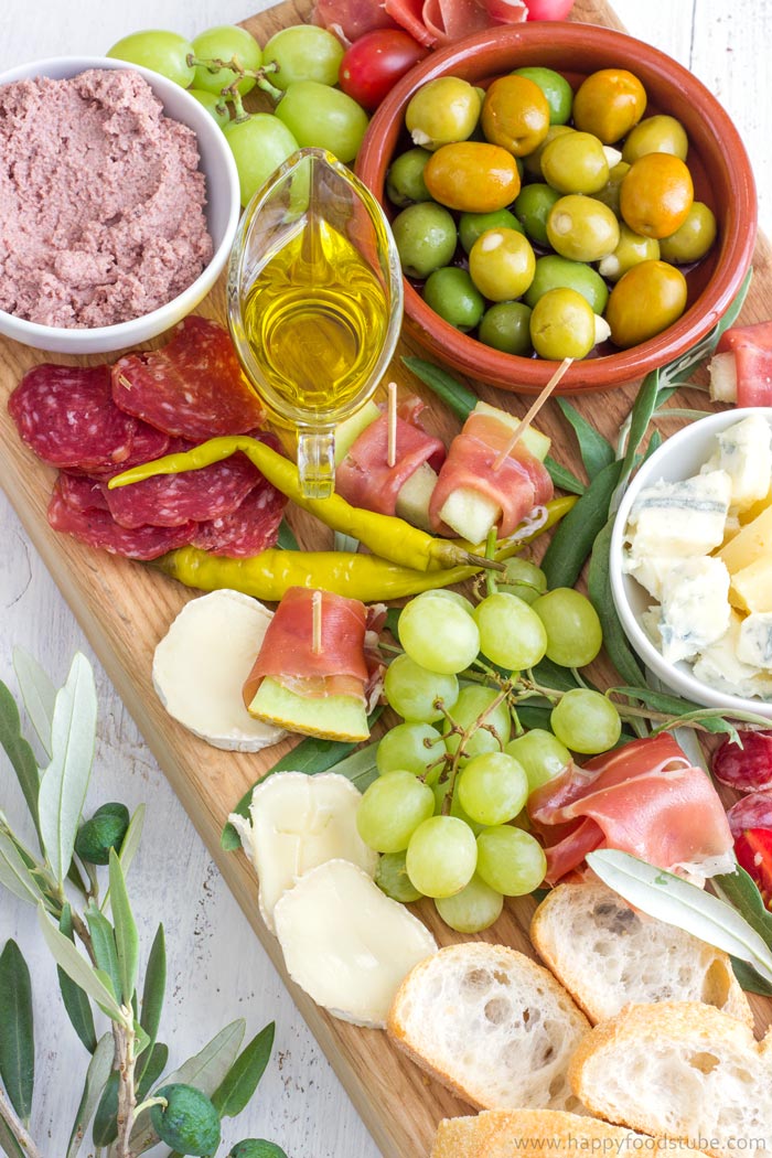 Simple-Mediterranean-Antipasti-Platter-Easy-Party-Food.jpg