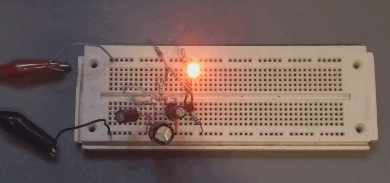 Sinusoidal LED fader.png
