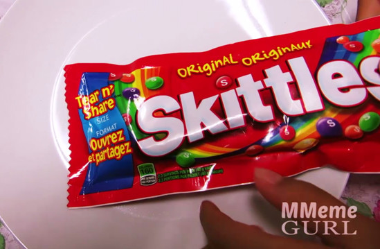 Skittles_rainbow_1.jpg