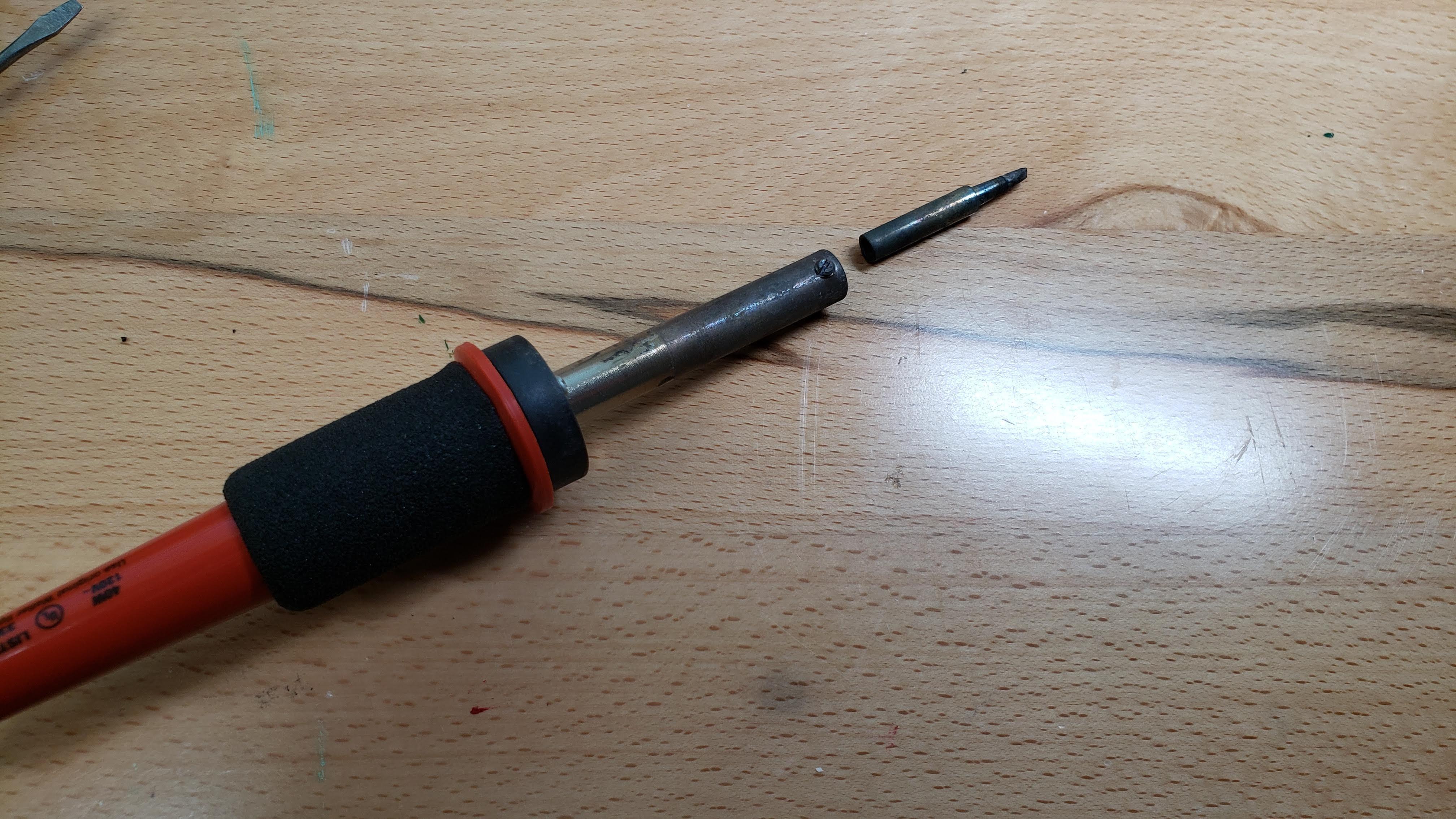 Soldering iron.jpg