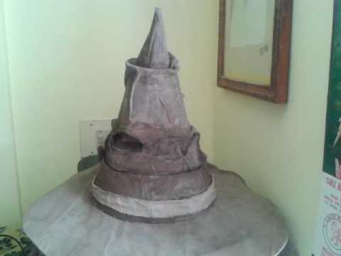 Sorting hat in full action1