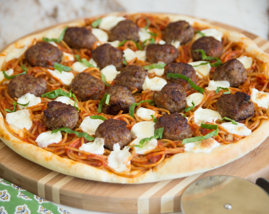 Spaghetti-And-Meatball-Pizza-Large.jpg