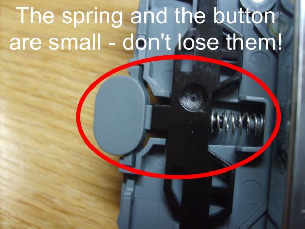 Spring and button are small - don't lose them.jpg