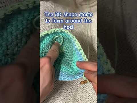 Square Heel Slippers 09: Heel shape forms #crochet