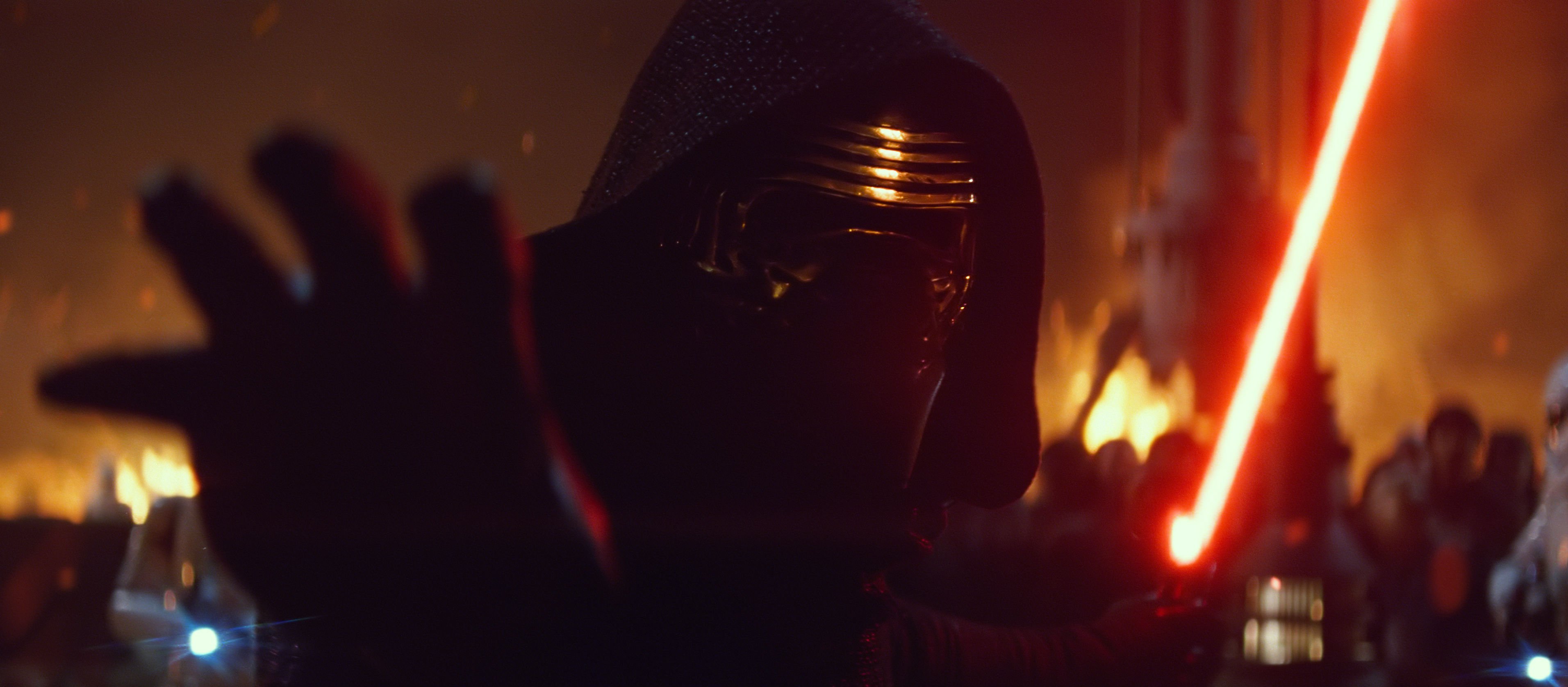 Star-Wars-Force-Awakens-Kylo-Ren1.jpg