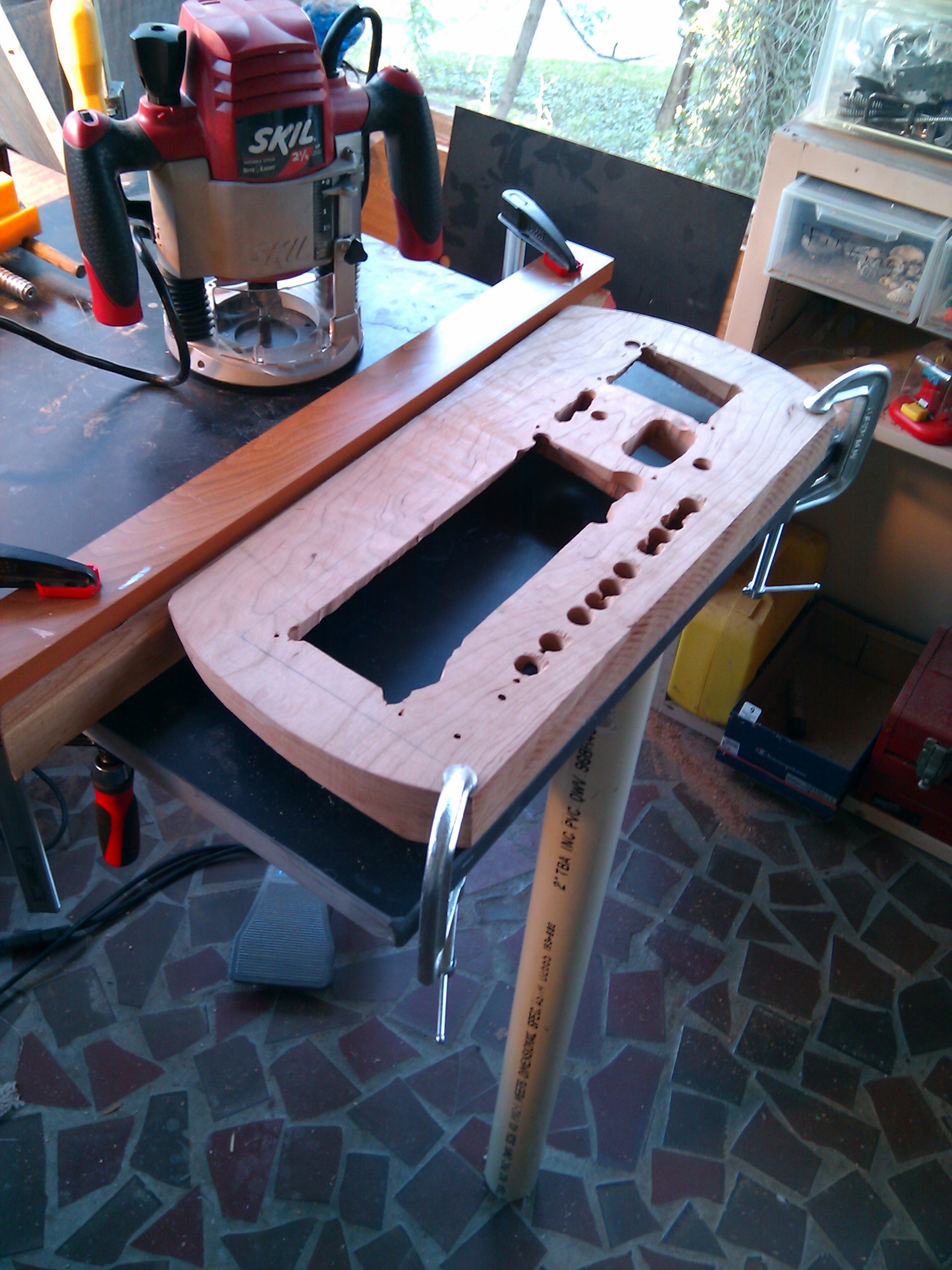 Start carving underside.jpg