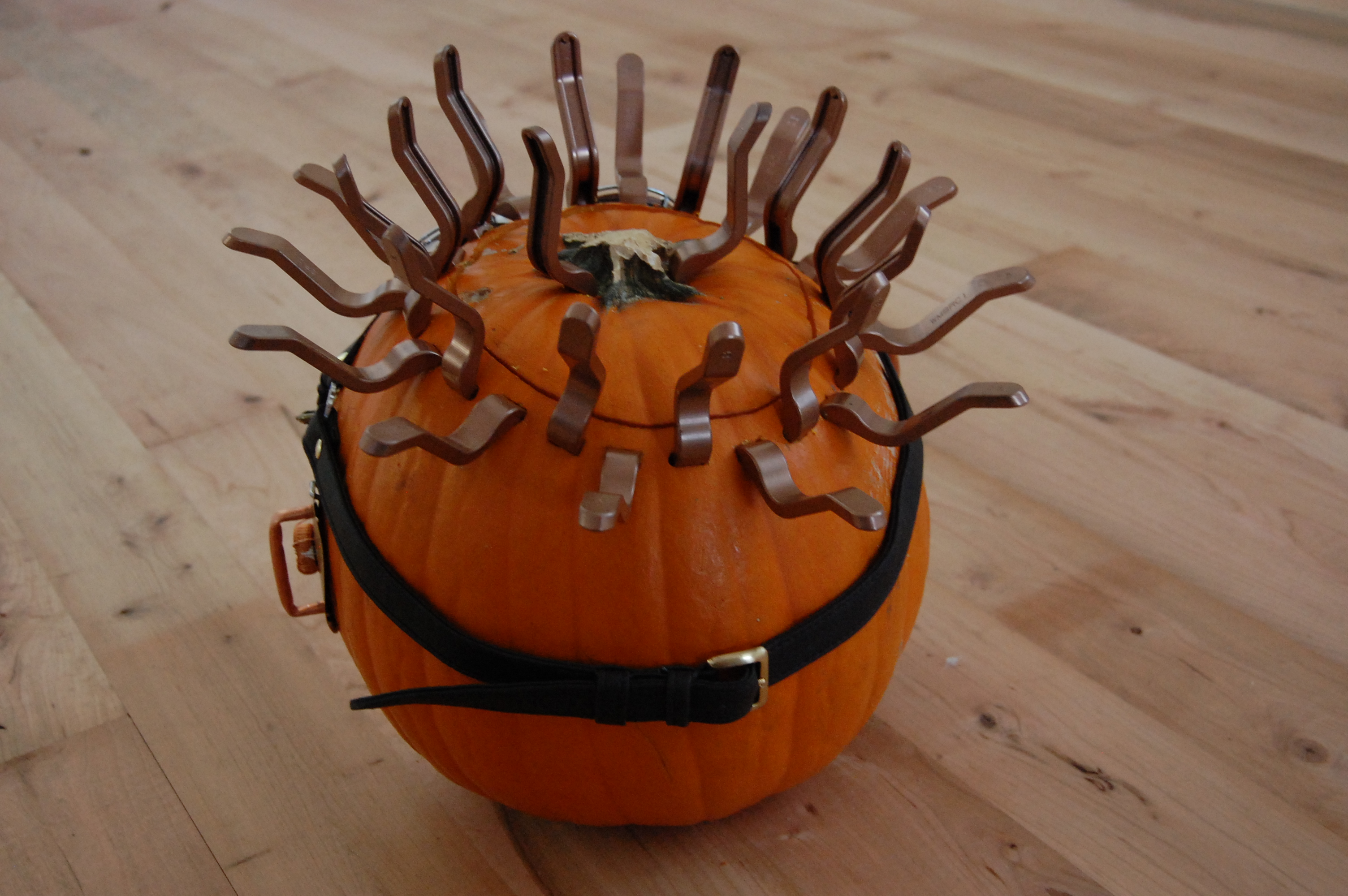 SteamPunk Pumkin 14.JPG