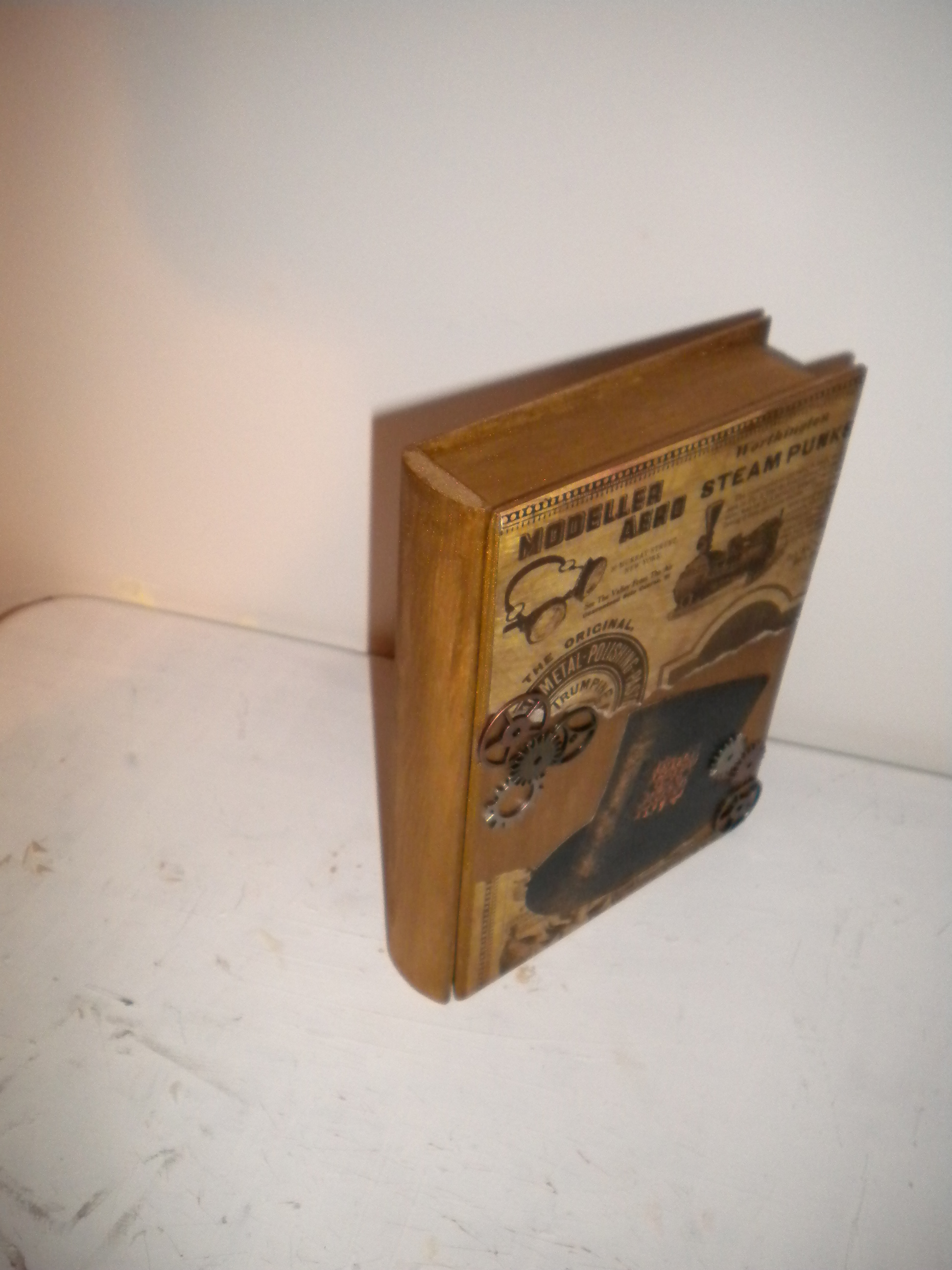 Steampunk Book 006.JPG