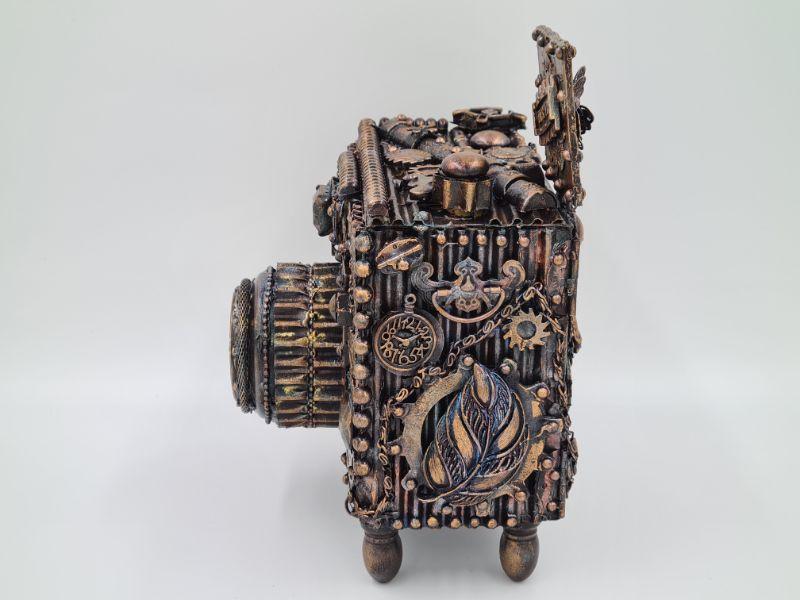 Steampunk Camera (3).jpg