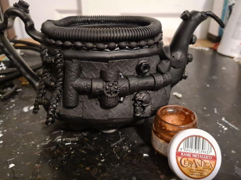 Steampunk upcycled teapot (15).jpg