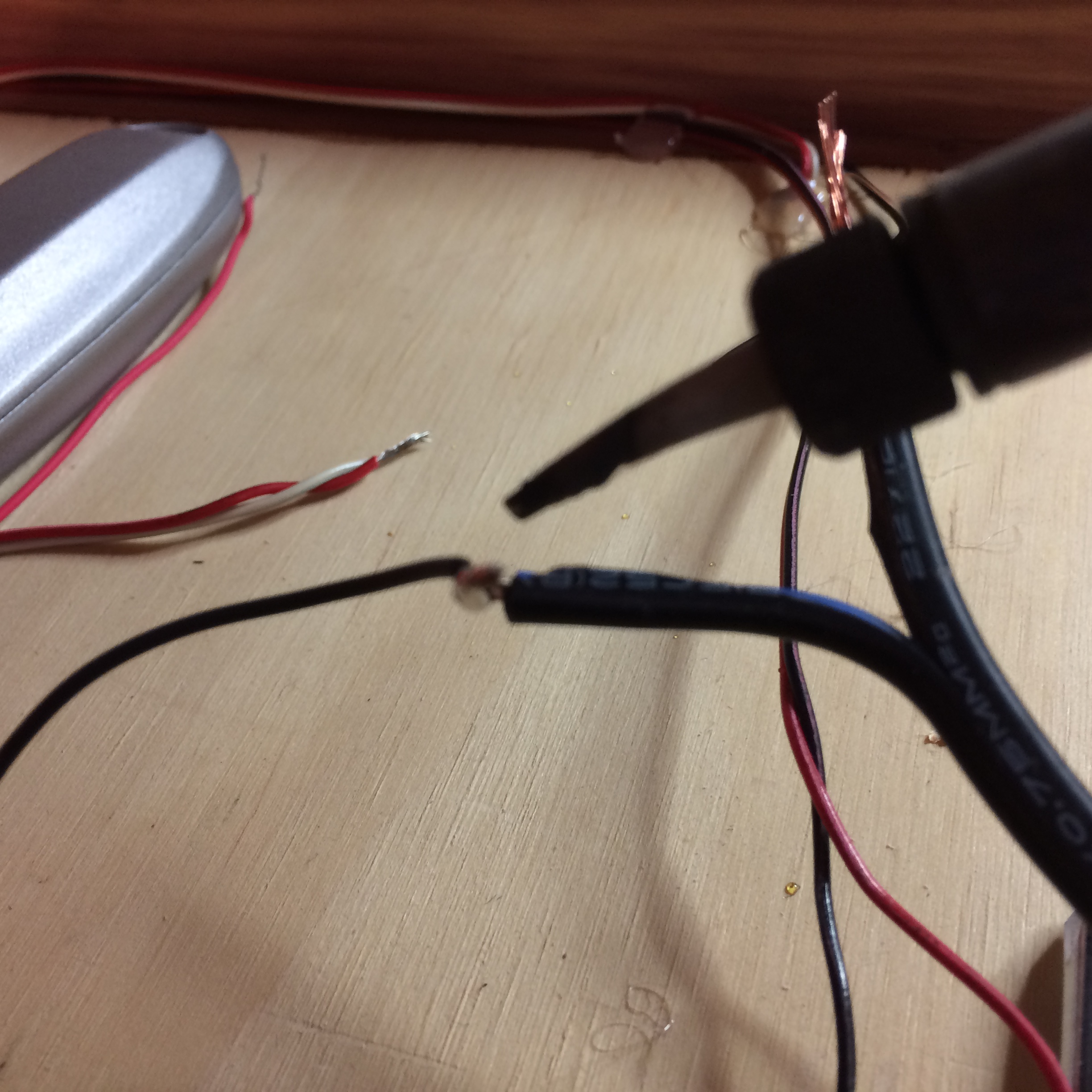 Step 16 solder black wires together.JPG