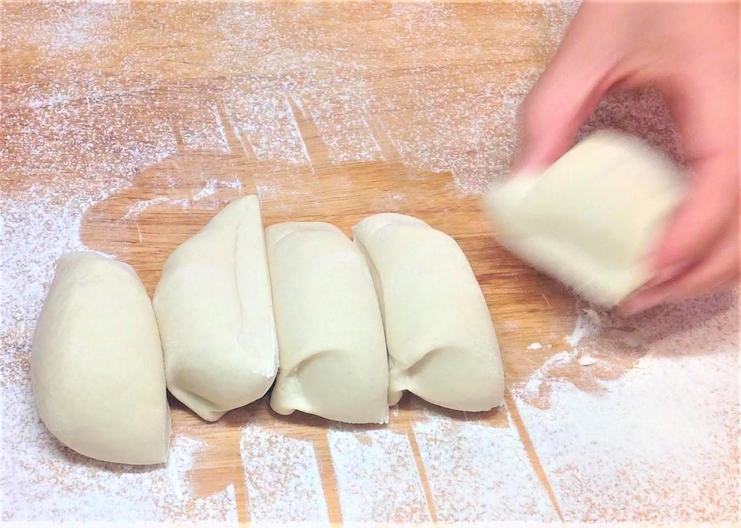 Step 3 Roll Dough - Make Wrappers Normal Speed 023 (2).jpg