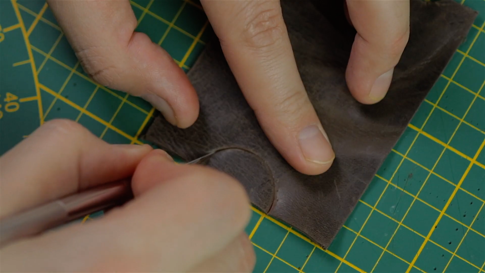 Step-4-Cutting-out-the-leather-pieces-6.png