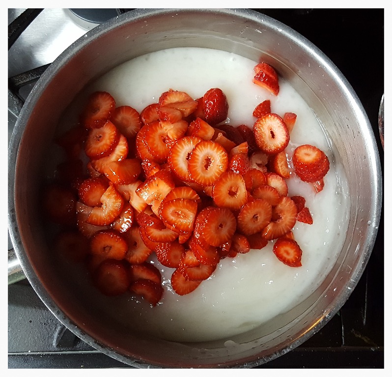 Strawberry Pie Filling Step 4.jpg