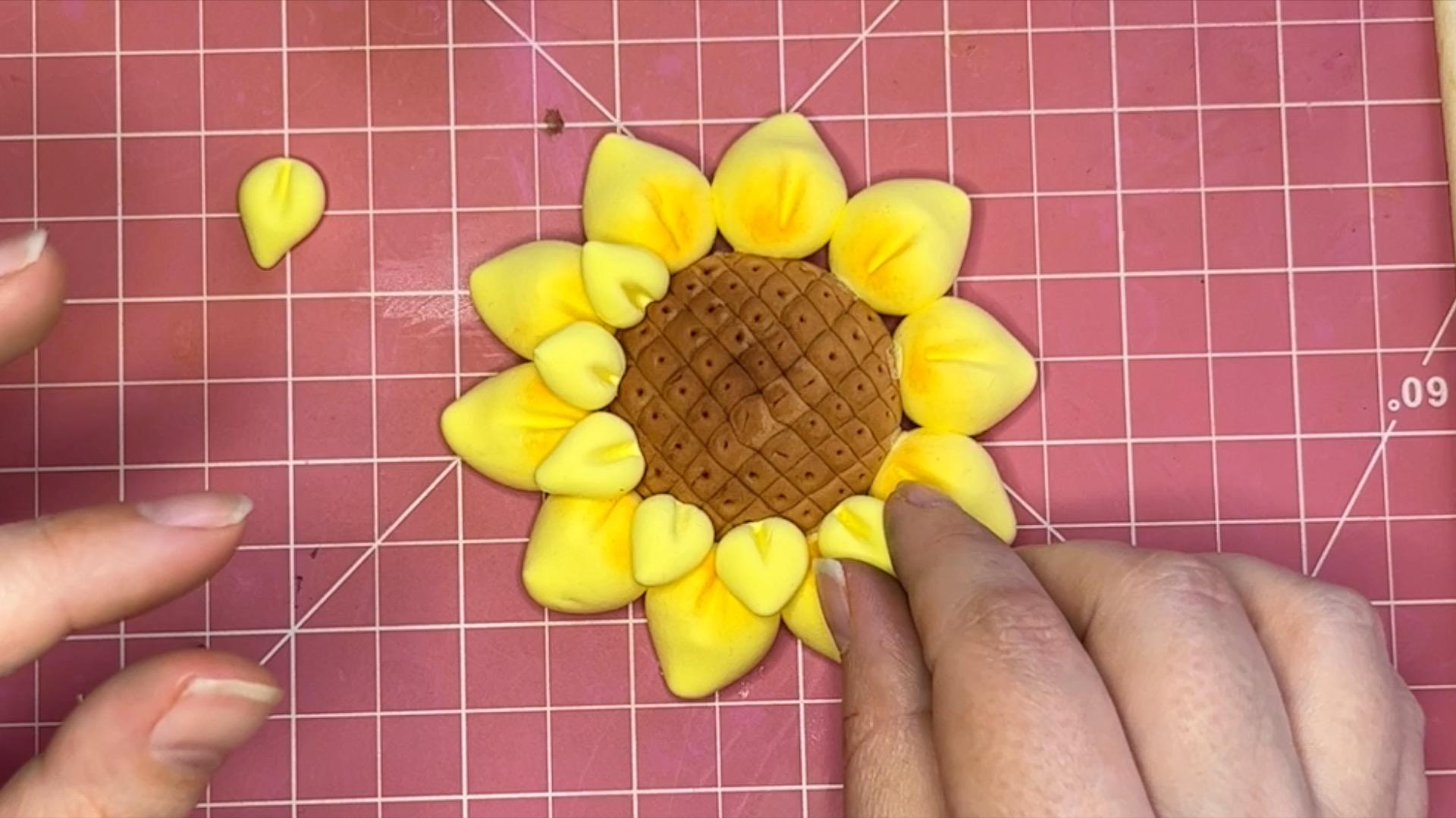 Sun Flower in process shot Humble Bees Craft tutorials second row.jpg