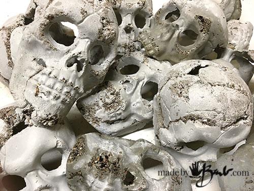 Super-Real-Look-Concrete-Skulls-madebybarb--15.jpg