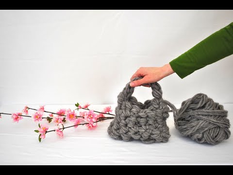 TEASER Finger Crocheted Purse Tutorial