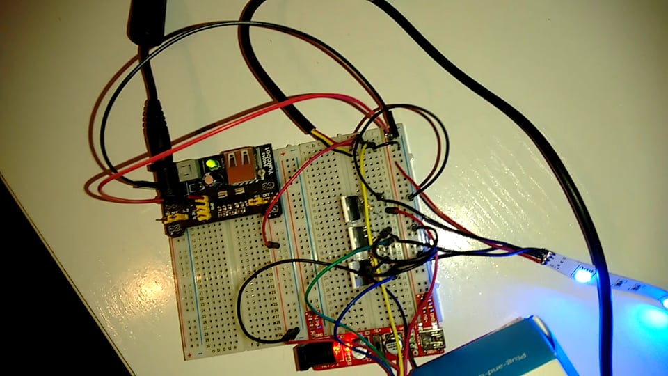 Temperature visualiser with RGB LED strip