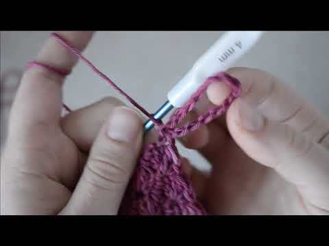 Textured washcloth - making the loop