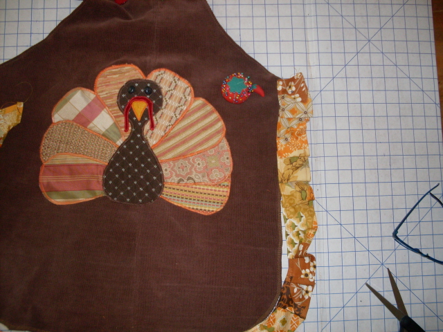 Thanksgiving &amp; Christmas aprons 062.jpg