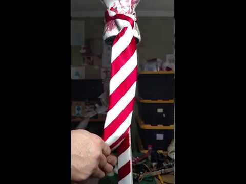 The Holi-Tie: The Completed Festive Holiday Tie