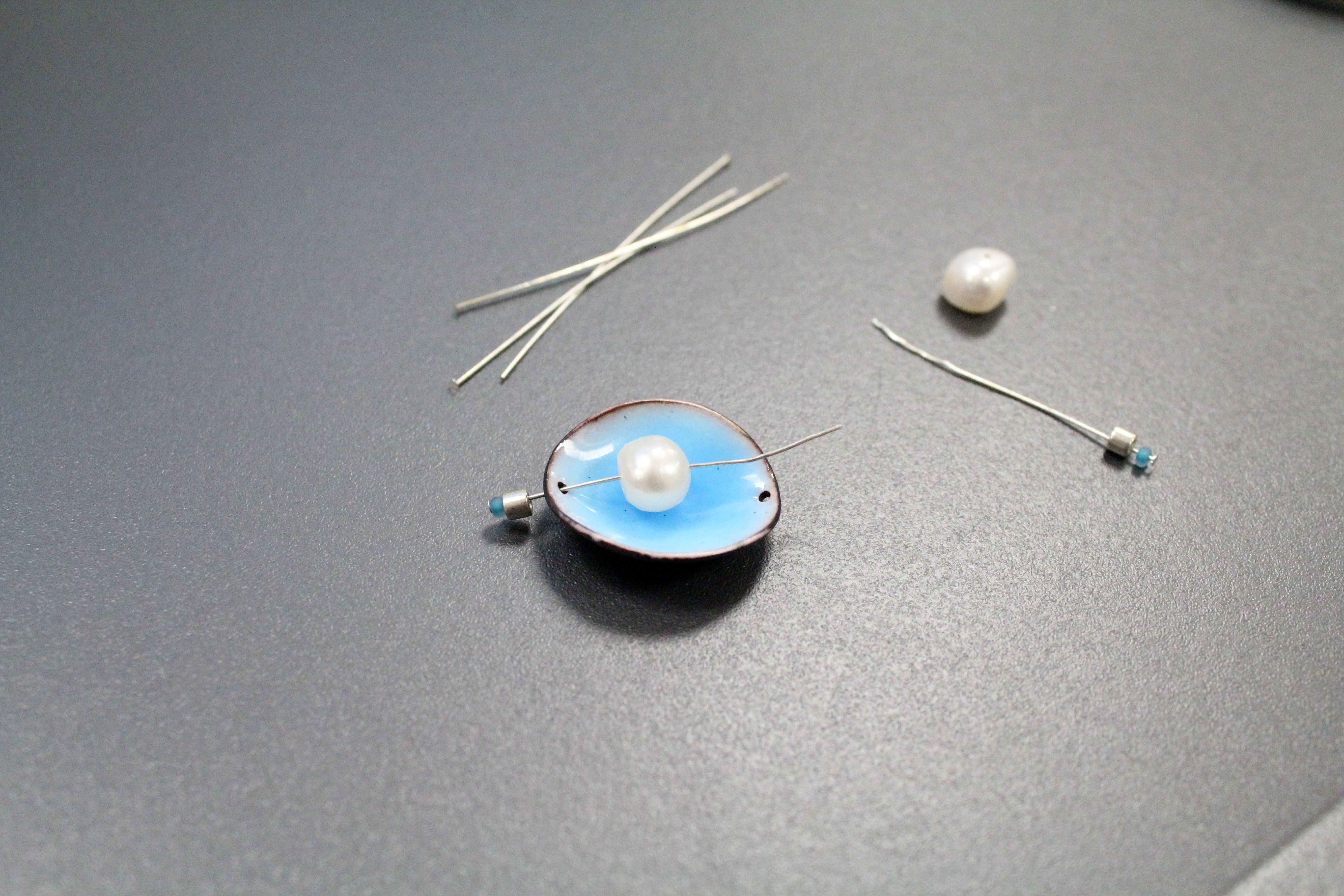 Threading Headpin and beads.JPG