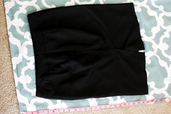 Thrifted Shower Curtain to Skirt - 4 - BTCS 2014.JPG