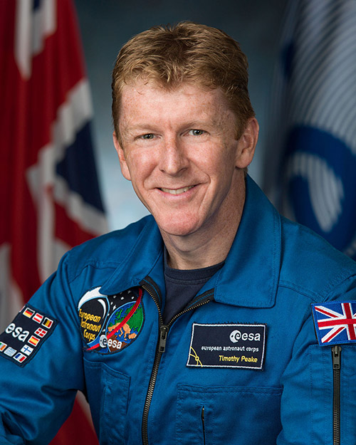 Timothy_Peake,_official_portrait.jpg