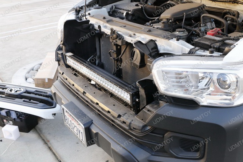 Toyota-Tacoma-Install-LED-Light-Bar-13.jpg