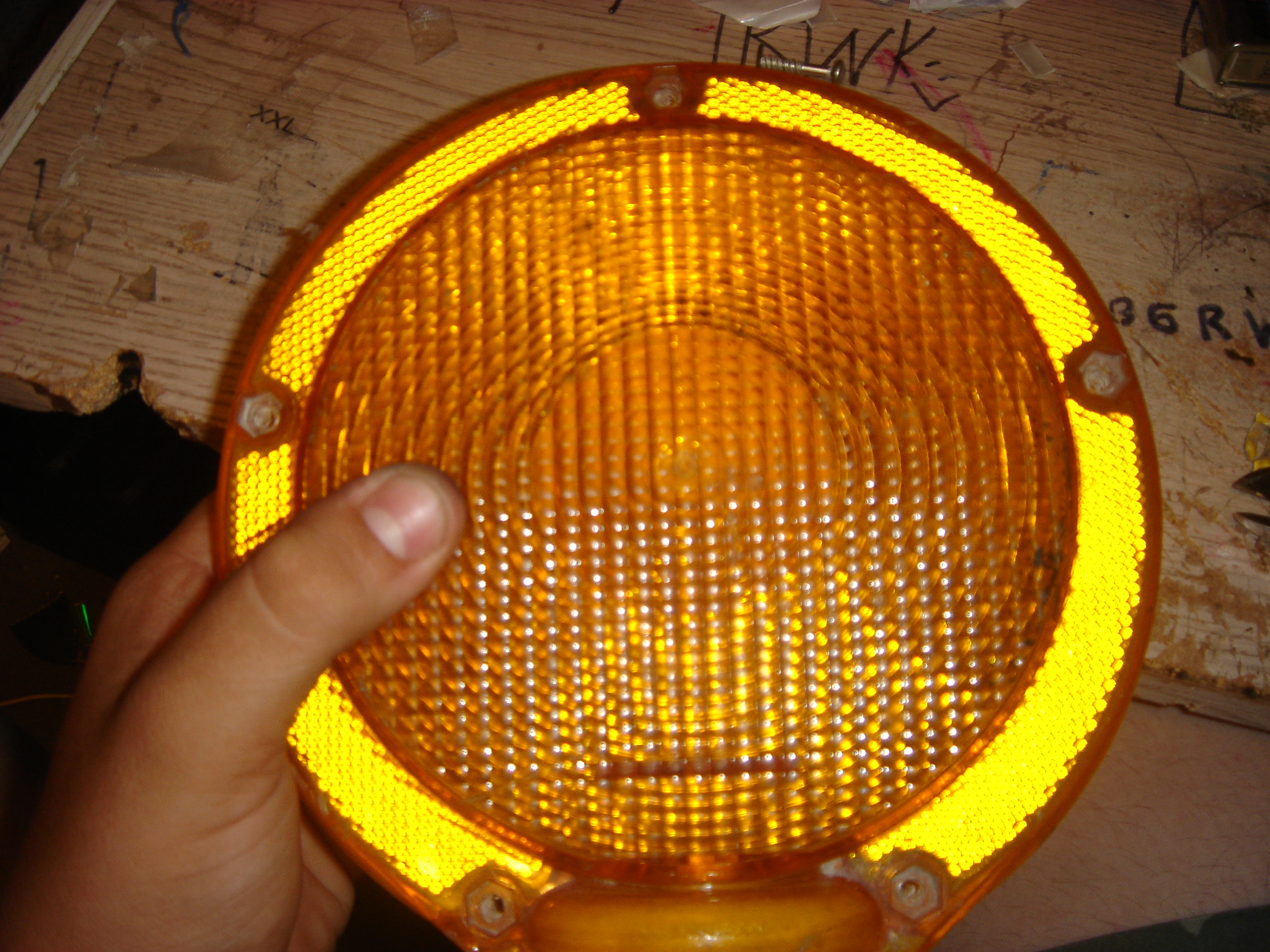 Traffic Light Instructable 032.jpg