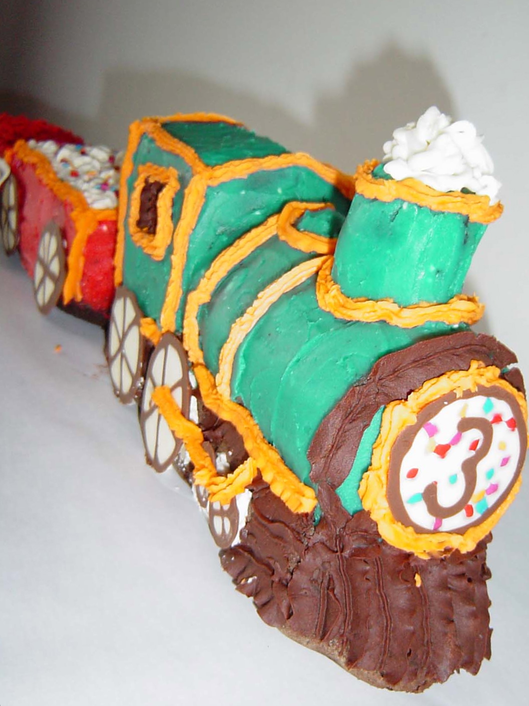 Train cake_2.jpg