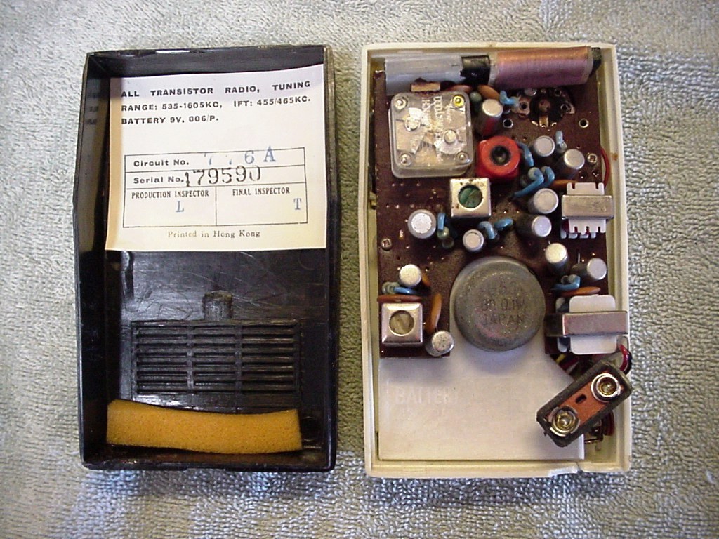 Transistor Radio Time Machine 1 (5).JPG