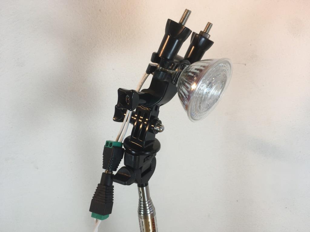 Tripod light 014.JPG