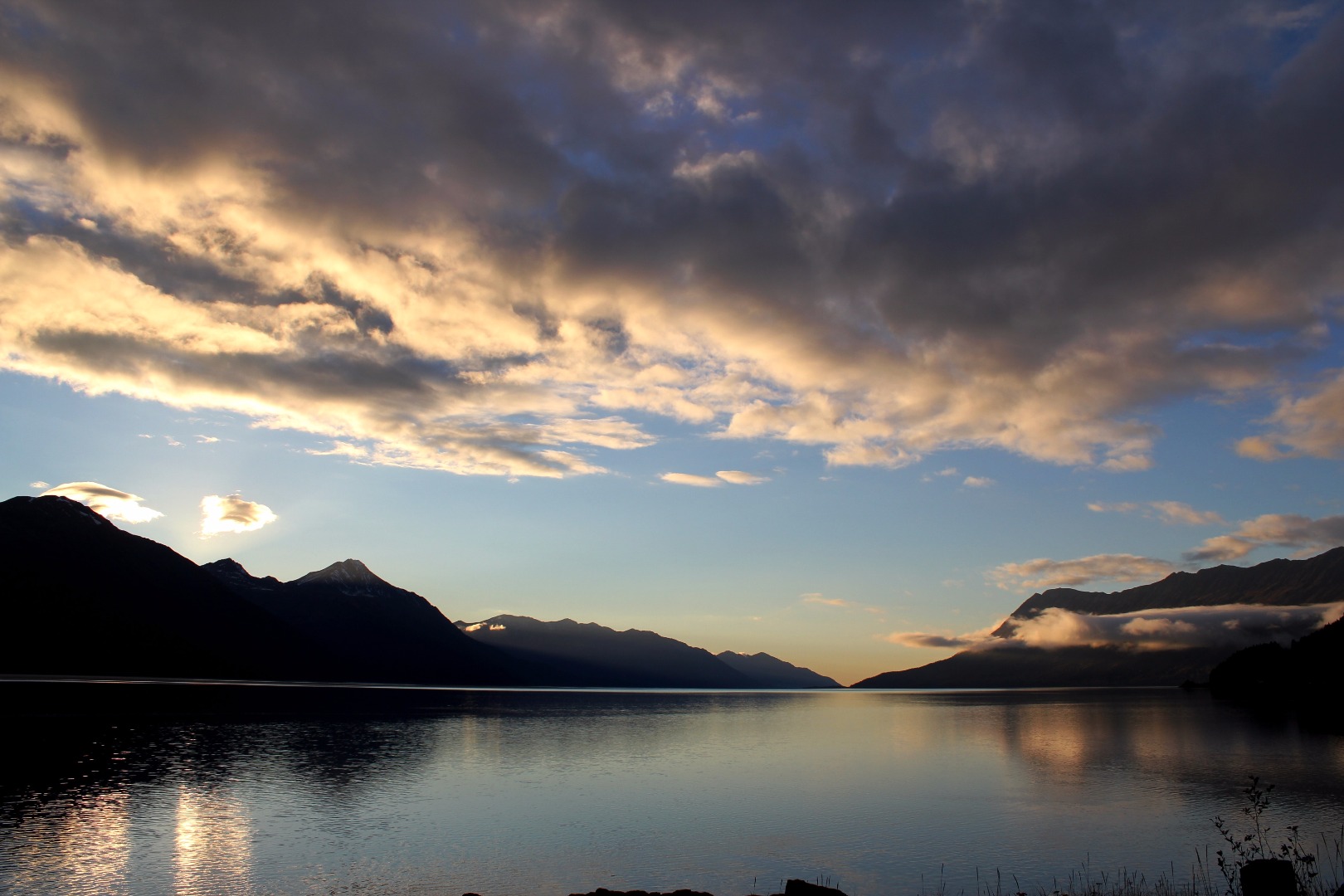 Turnagain Arm on a clear day.jpg