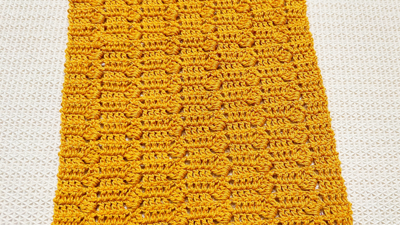 Two Row Repeat Easy Crochet Table Runner.png