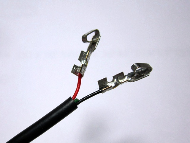 USB cable power wires red and black.JPG