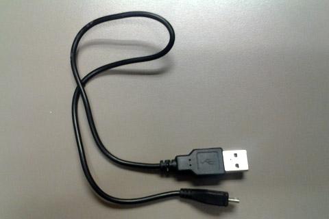 USB-micro-B-cable.jpg