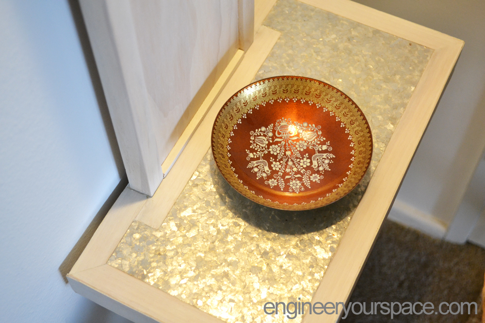 VERSA-Wall-sconce-shelf-close-up-watermarked-high-res.jpg
