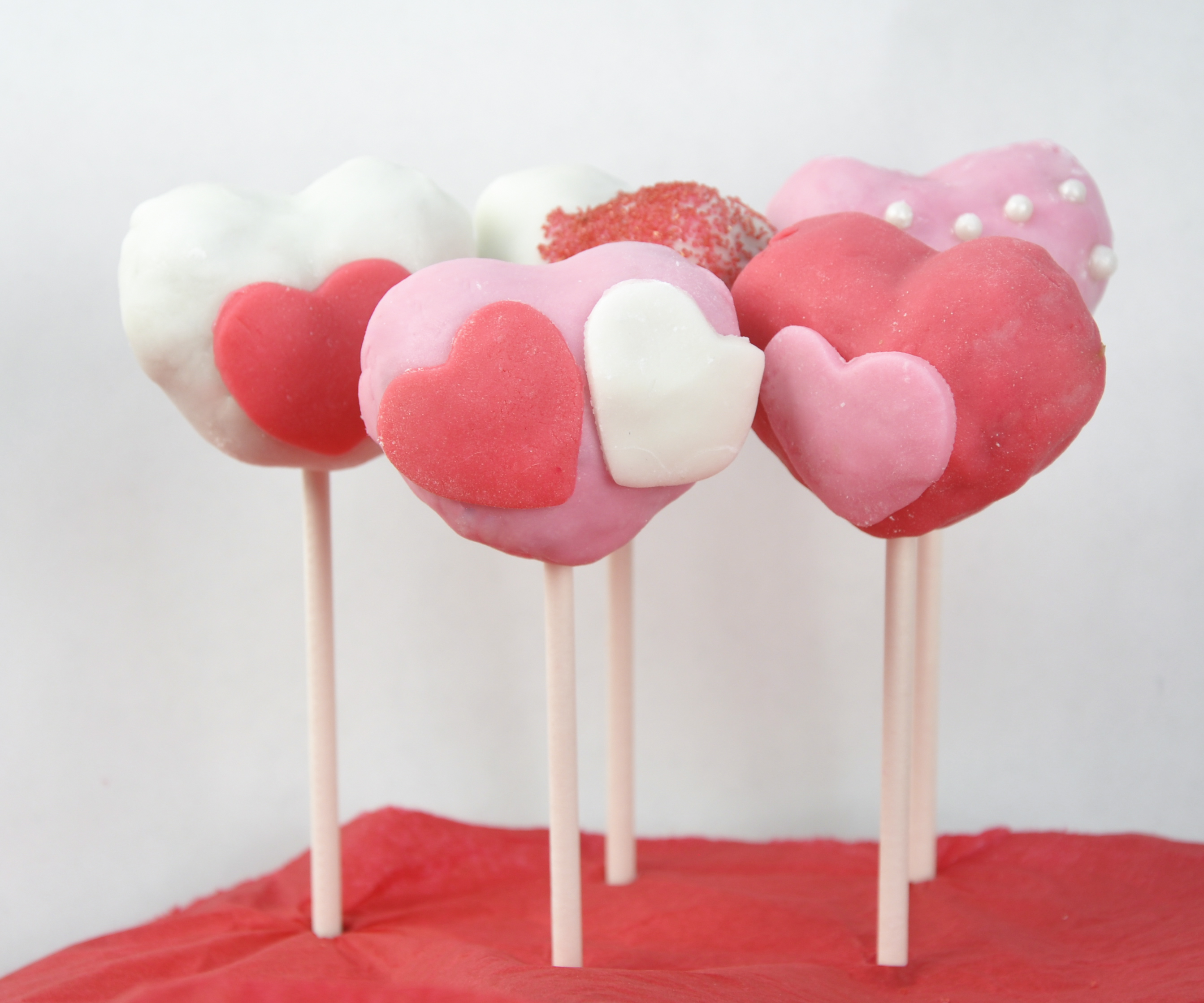 Valentine Cake Pops.jpg